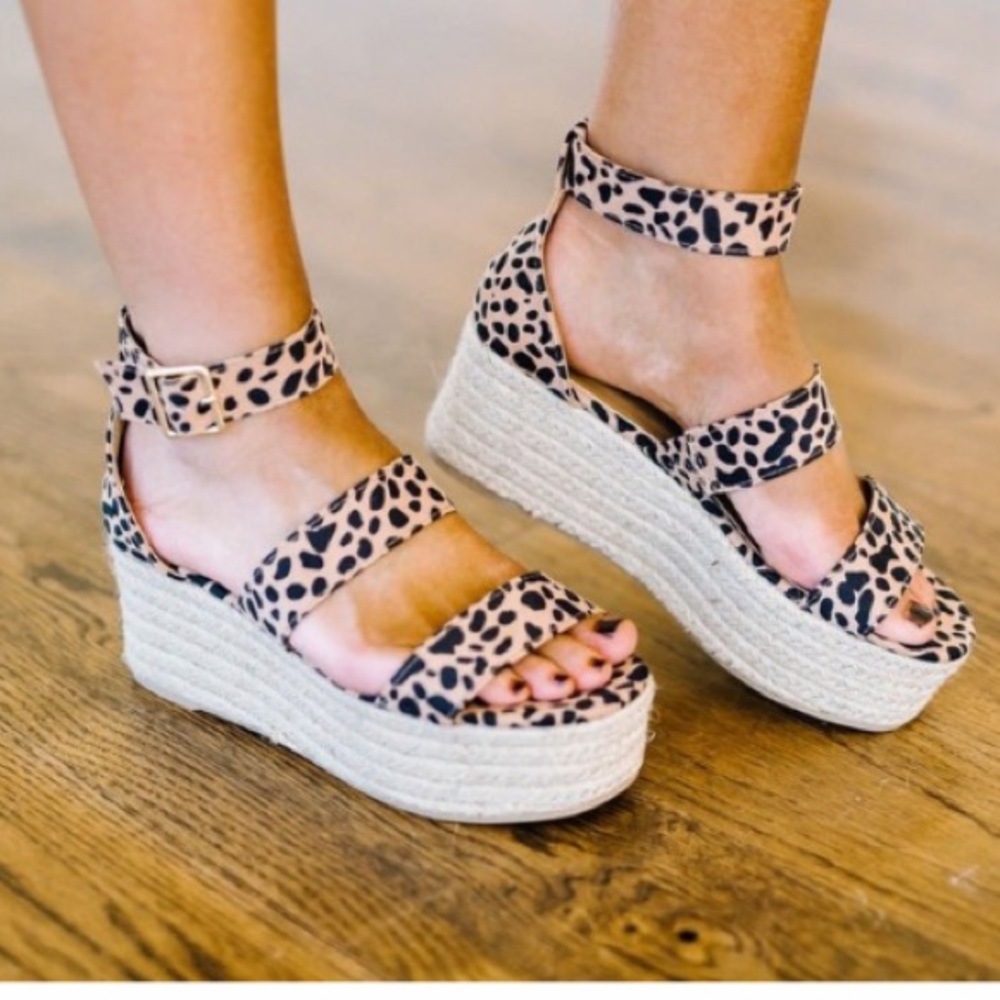 size 10 leopard print espadrilles